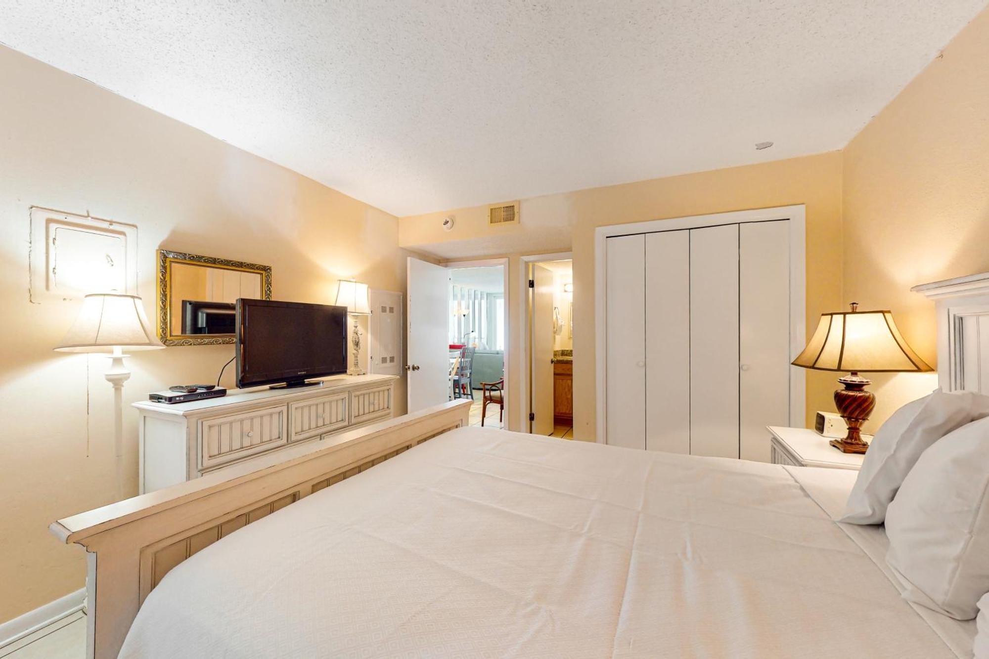 Island Shores Condos Gulf Shores Room photo