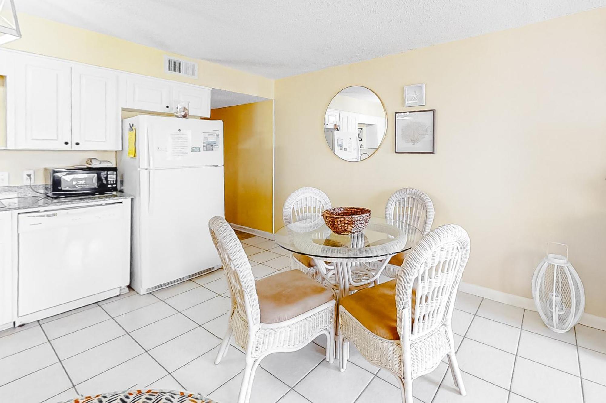 Island Shores Condos Gulf Shores Room photo